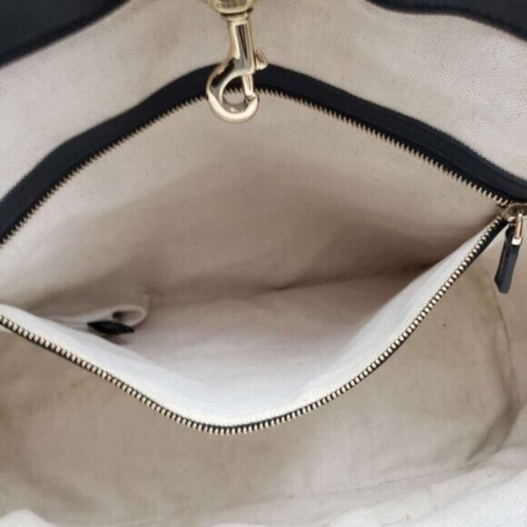 Gucci Patent Leather Tote Bag 455-061224 - Picture 13 of 16